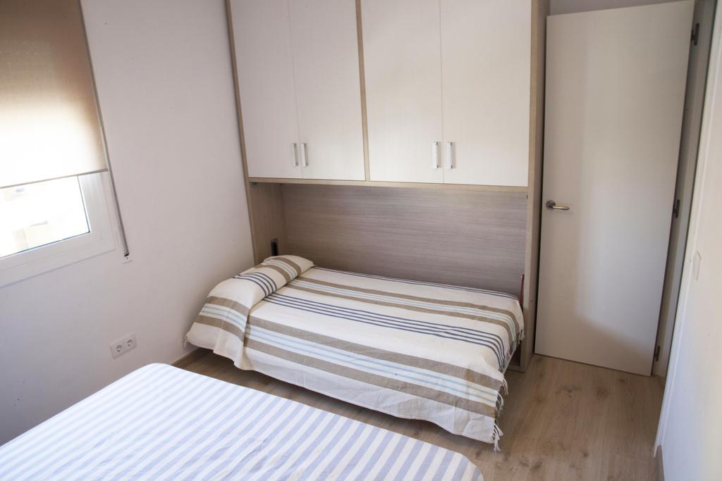 Mont-Roig Apartment カンブリルス 部屋 写真